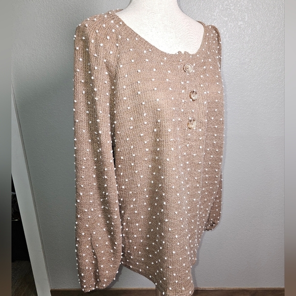 Perch by Blu Pepper Lightweight Sweater with tiny pompom texture with buttons 2x - Picture 5 of 12